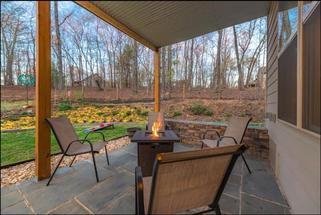 Peaceful Modern Chalet In Ellijay Exteriör bild